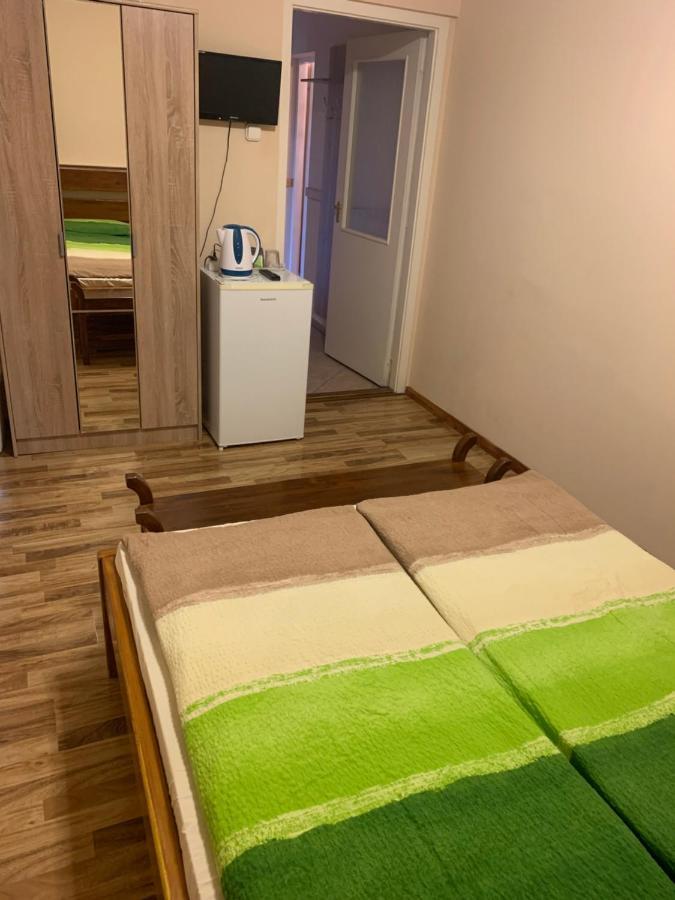 Fenyves Family Rooms And Bungalows Hajduszoboszlo Exterior photo